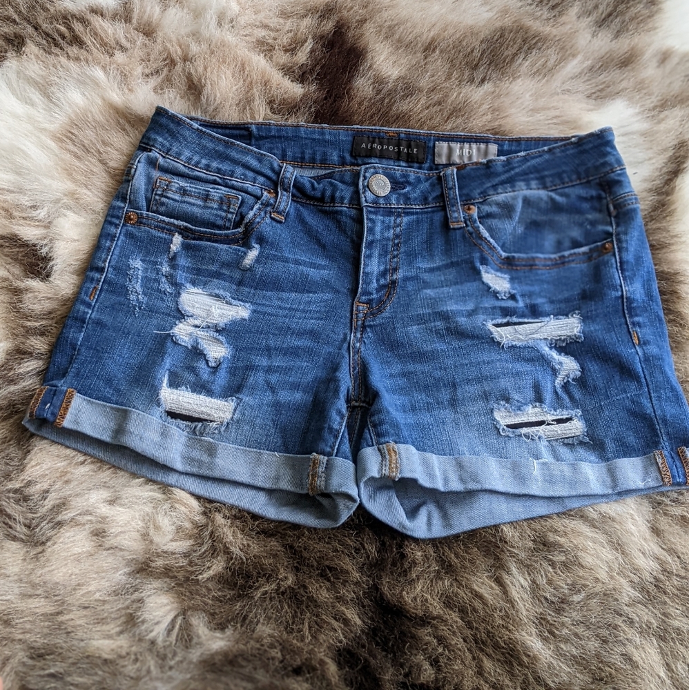 Aeropostale midi jean shorts